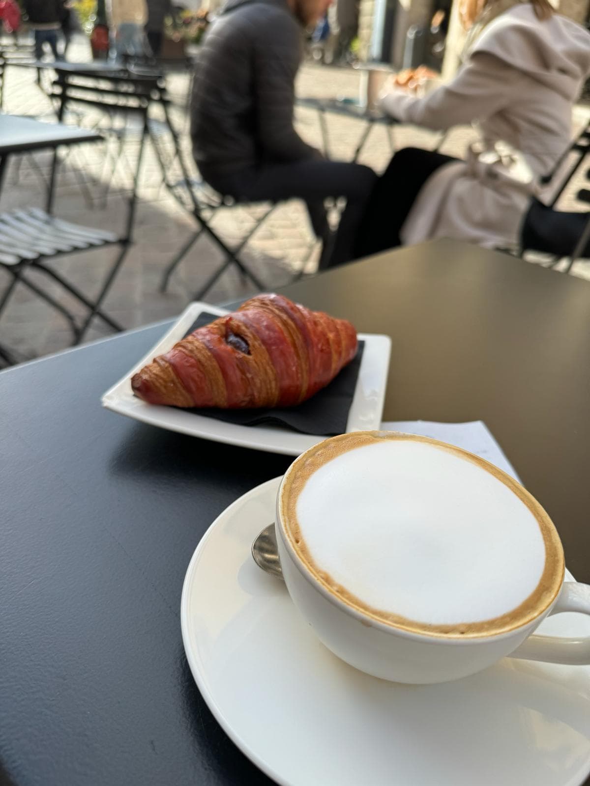 Caffè und Getränk im Opera Iseo
